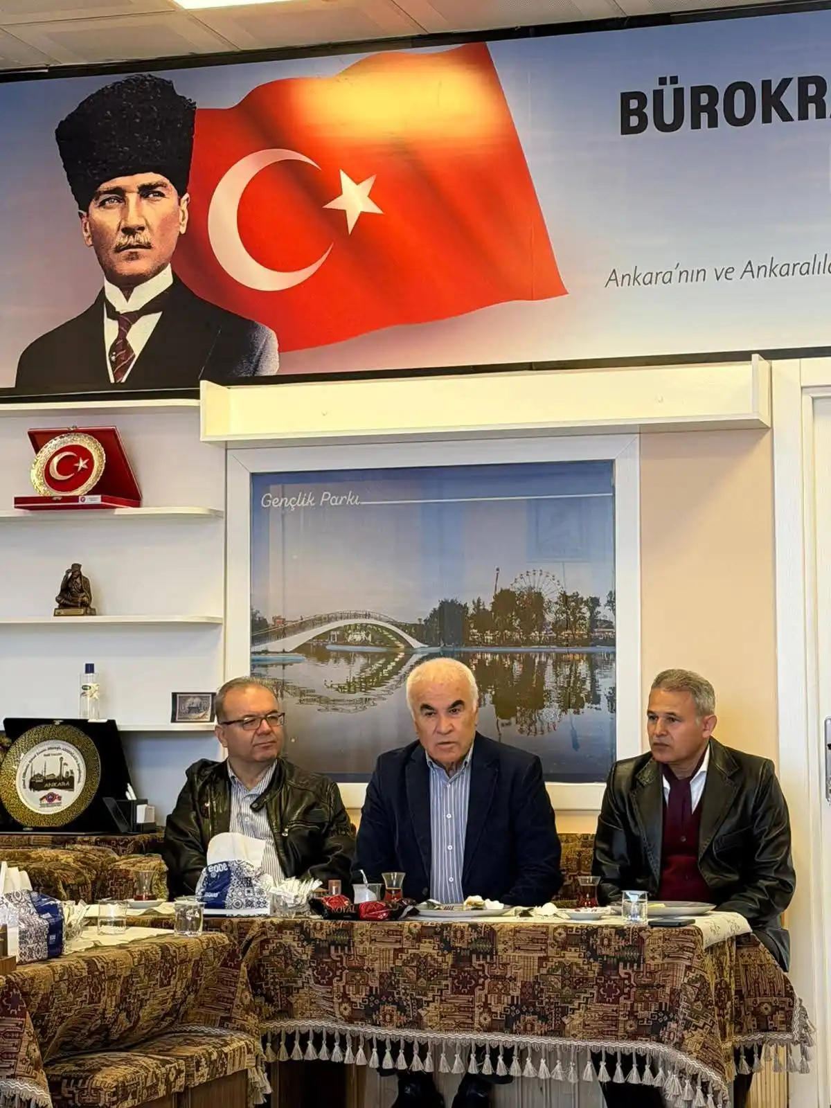 Ankara bürokrasisi ve akademi dünyası BADER’de buluştu