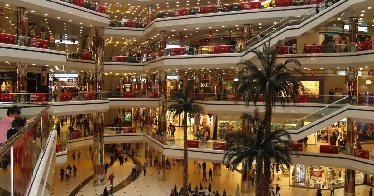 “AVM’ye giriş ücretli olacak” söylentisine DMM’den yalanlama