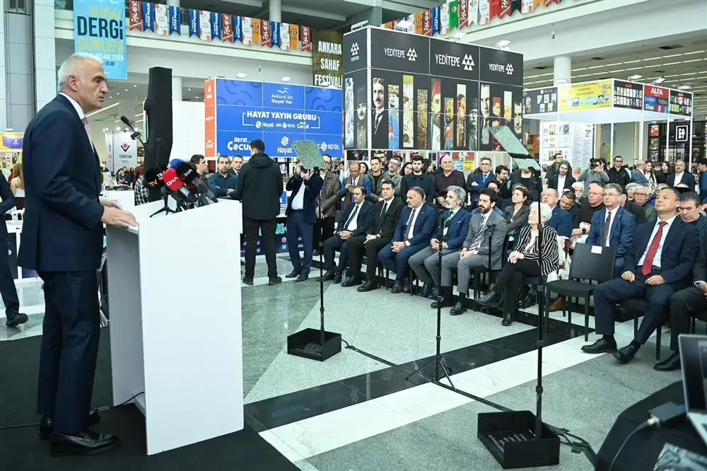 Bakan Ersoy: “1.300 Halk Kütüphanesiyle 800 Bin Metrekareye Ulaşarak Rekor Kırdık”