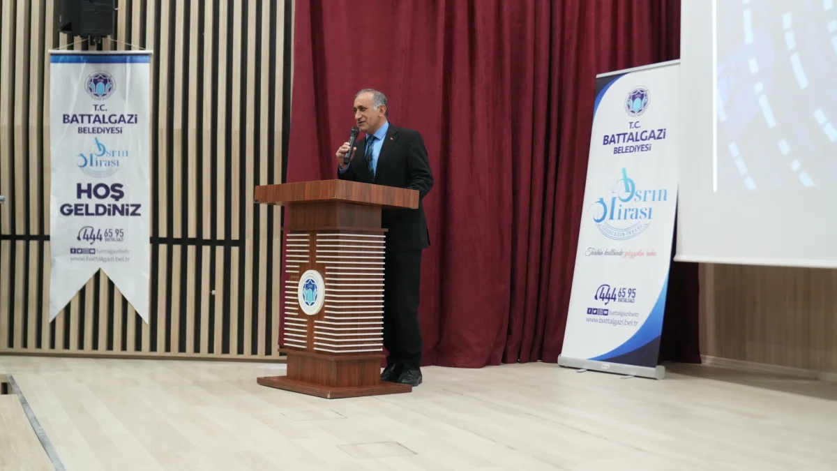 Battalgazi Belediyesi’nden öğrencilere motivasyon semineri