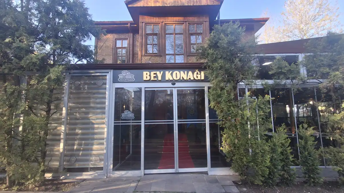 Beypazarı Şehir, Tarih ve Kültür Akademisi Ankara Bey Konağında çeşitli çevrelerle bir araya geldi:dsdssd