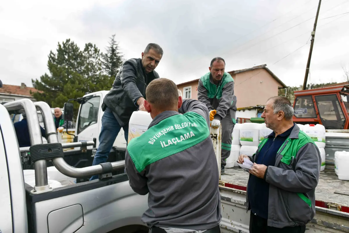 Büyükşehir’den yüzde 50 hibeli sıvı gübre desteği