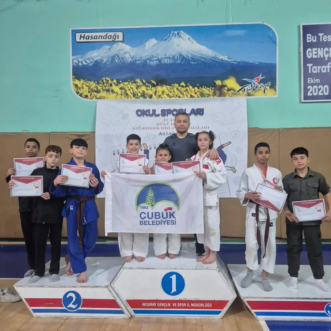 Çubuklu judocular Aksaray’da fırtına gibi esti