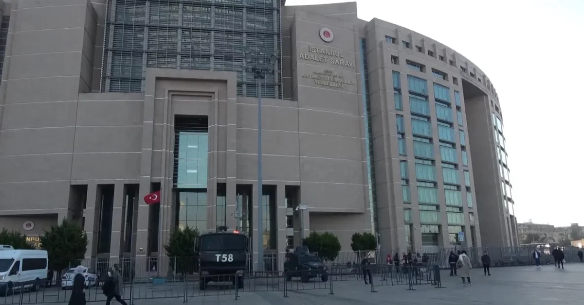 Derbide karaborsa bilet operasyonu: 15 gözaltı