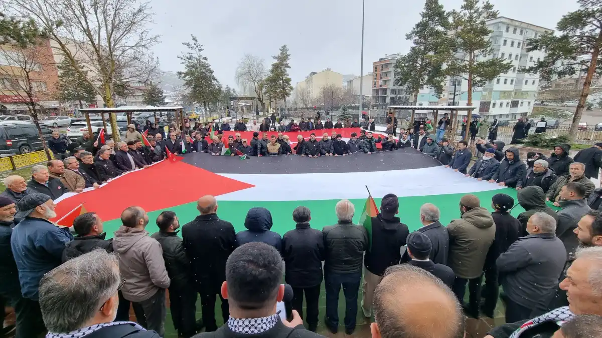 Filistin’e Destek Platformu, 81 ilde eş zamanlı basın açıklaması düzenledi