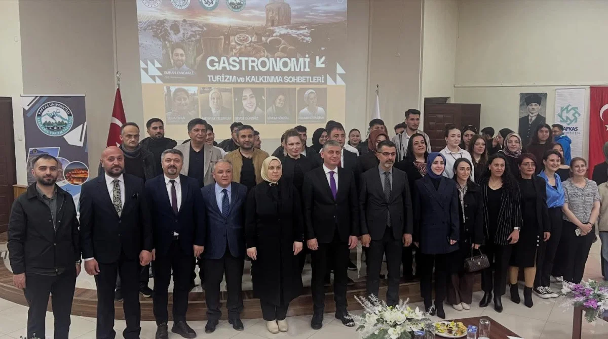 Kars’ta anlamlı program: Gastronomi ve turizm aynı sofrada buluştu