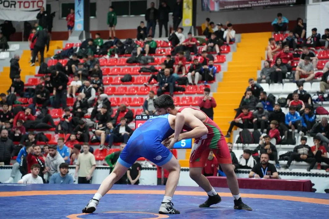 Kars’ta 1500 pehlivan minderde ter dökecek