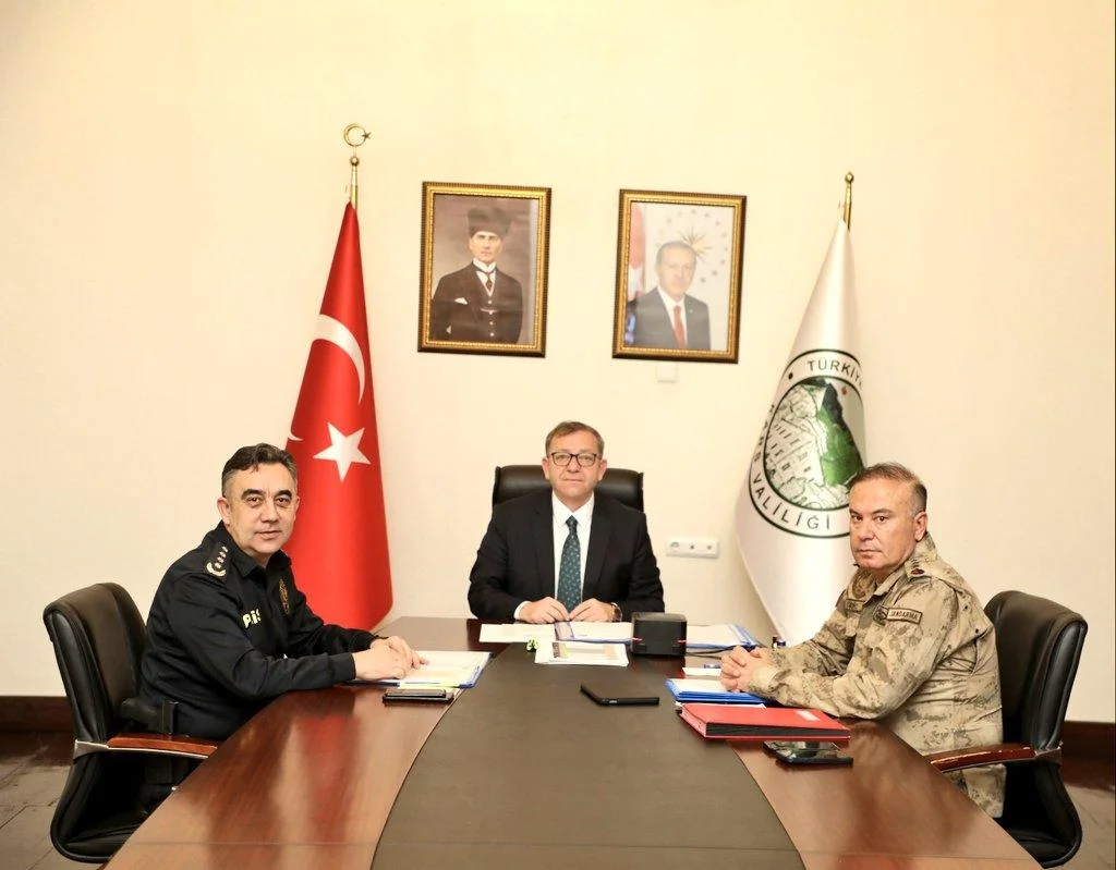 Kars’ta Güvenlik Toplantısı VKS üzerinden gerçekleştirildi