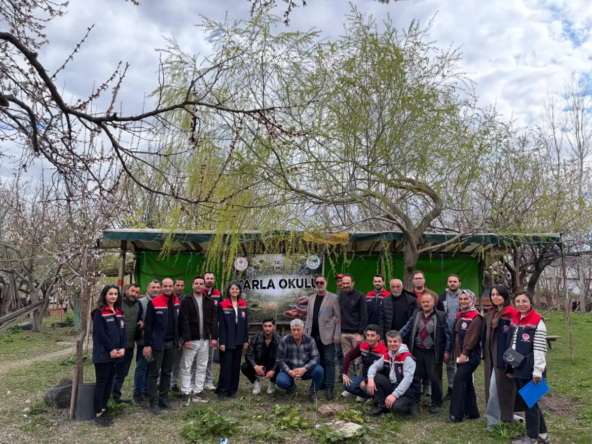 Kars’ta meyvecilikte eğitim seferberliği: Üreticiye sahada uygulamalı destek