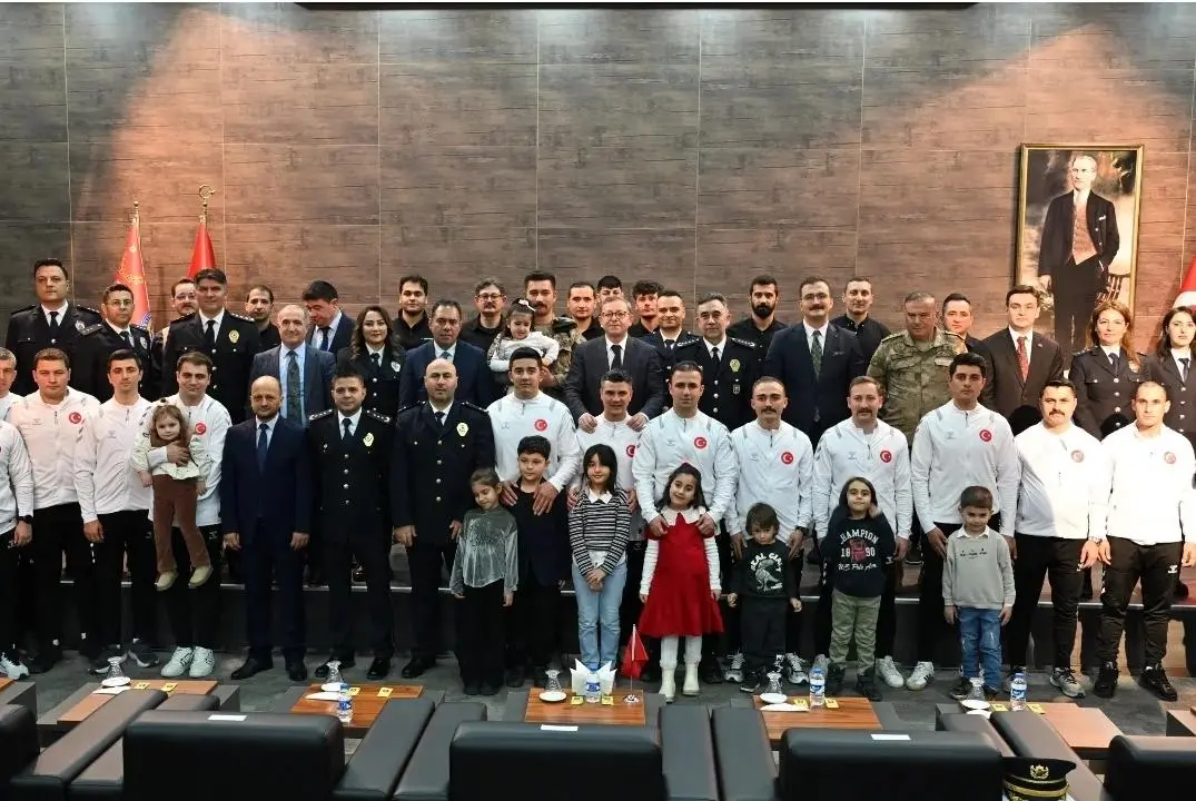 Kars’ta Polis Haftası nedeniyle moral ve motivasyon programı düzenlendi