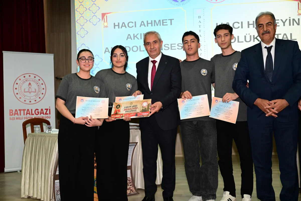 Liseler Arası Münazara Yarışması’nın şampiyonu belli oldu