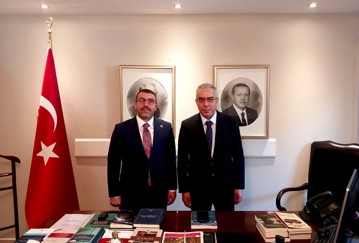 Milletvekili Adem Çalkın’dan Cumhurbaşkanı Başdanışmanı Mehmet Uçum’a ziyaret