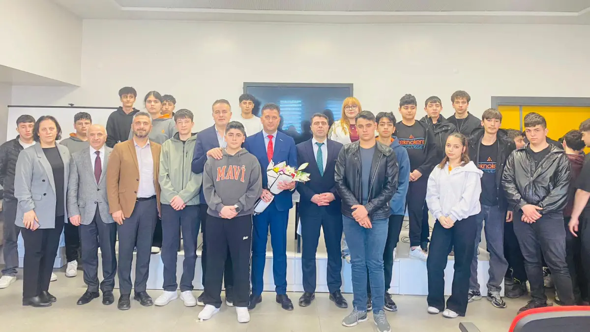 MÜSİAD Başkanı Uğur Görgen’den Gençlere Yol Haritası