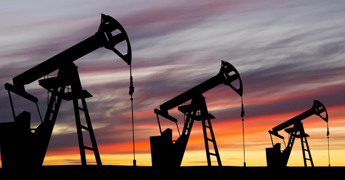 Petrol fiyatlarında yeni zirve: 103,60 dolar