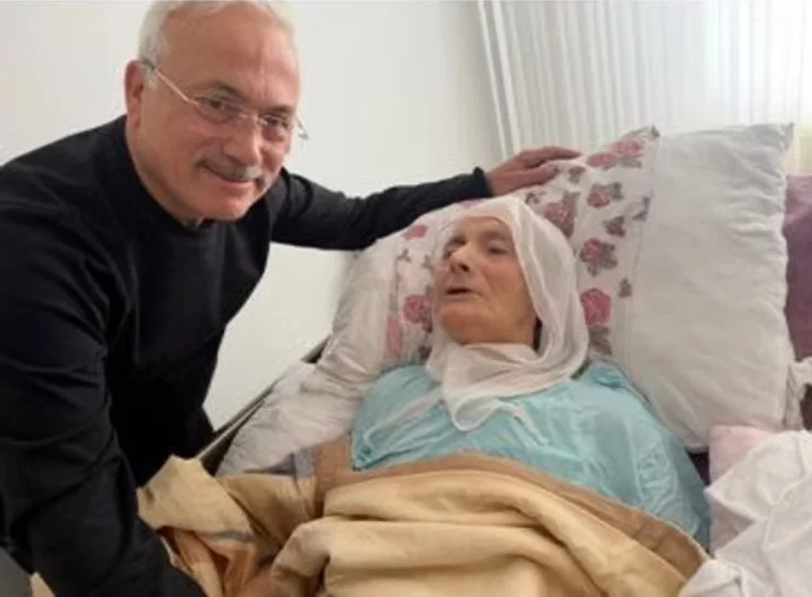 TİMBİR YİK üyesi Vali Mehmet Ali Kumbuzoğlu’nun annesi hayatını kaybetti