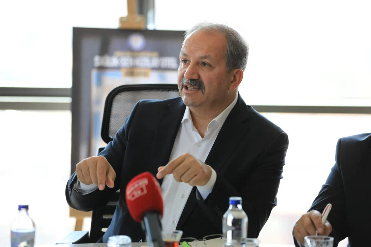 “Üniversite hastanelerinin sorunlarını gündemden düşürmeyeceğiz”