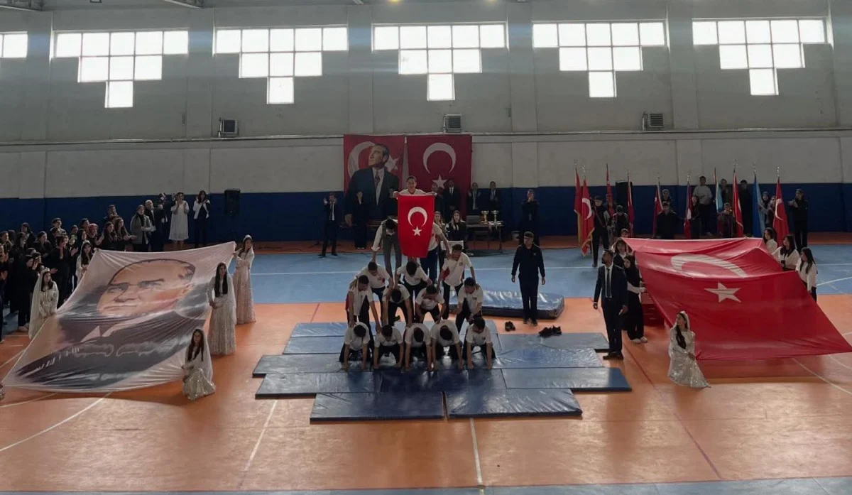 Akyaka’da 19 Mayıs Atatürk’ü Anma Spor Bayramı coşkulu bir programla kutlandı