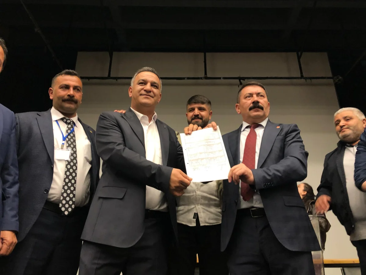 Kars ESOB seçiminde Murat Bakırhan yeniden başkan seçildi