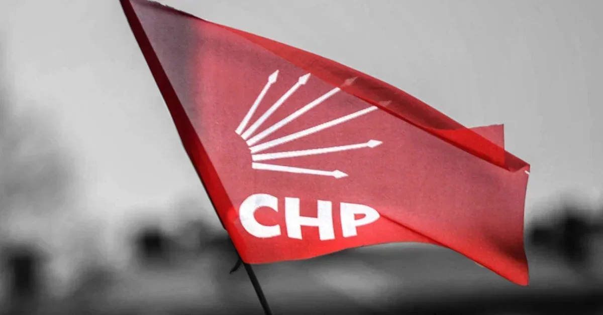 İki CHP’li belediye başkanı için ihraç süreci başlatıldı