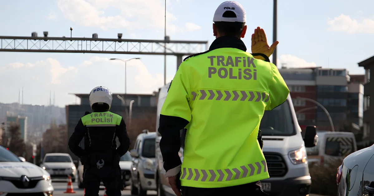 İstanbul’da korsan taşımacılık denetimleri: 12 bin 975 kişiye işlem