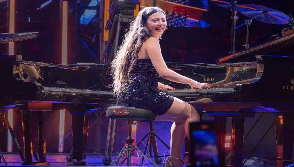 Su Yavuz Türkiye’deki ilk konserini Antalya Akra Caz Festivali’nde verdi