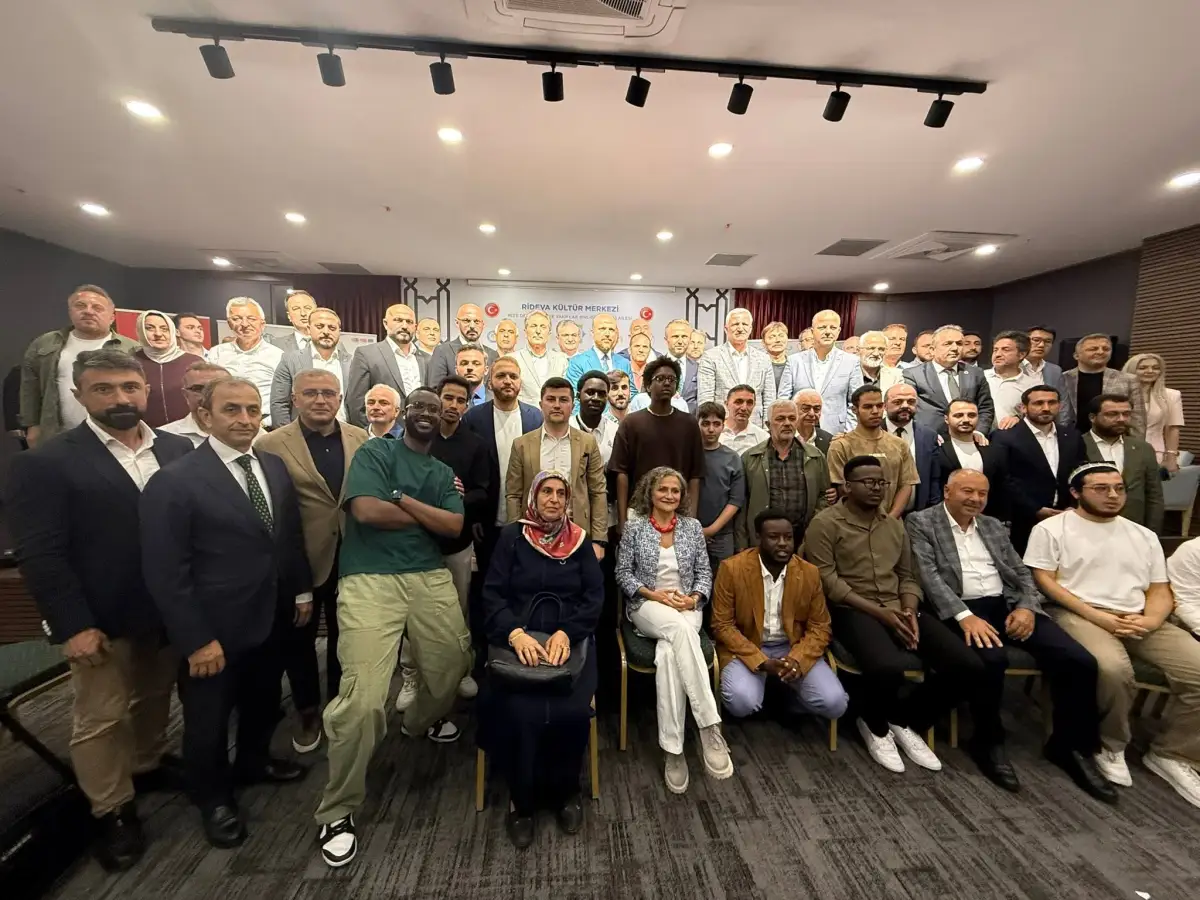 Think Tank Projesi RİDEVA’da tamamlandı: Bilal Erdoğan üniversiteli gençlerle buluştu