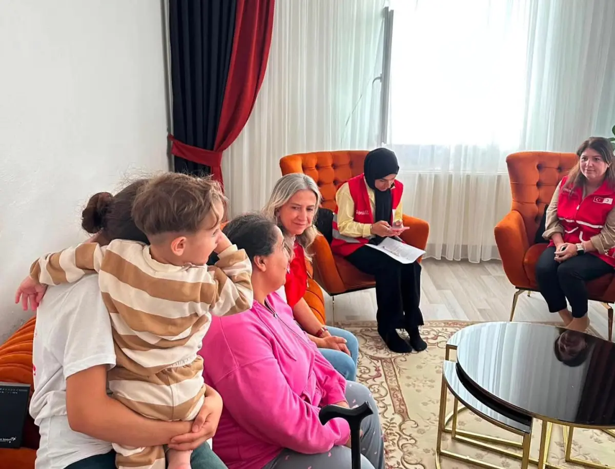 Kars’ta iyilik evlere taşınıyor
