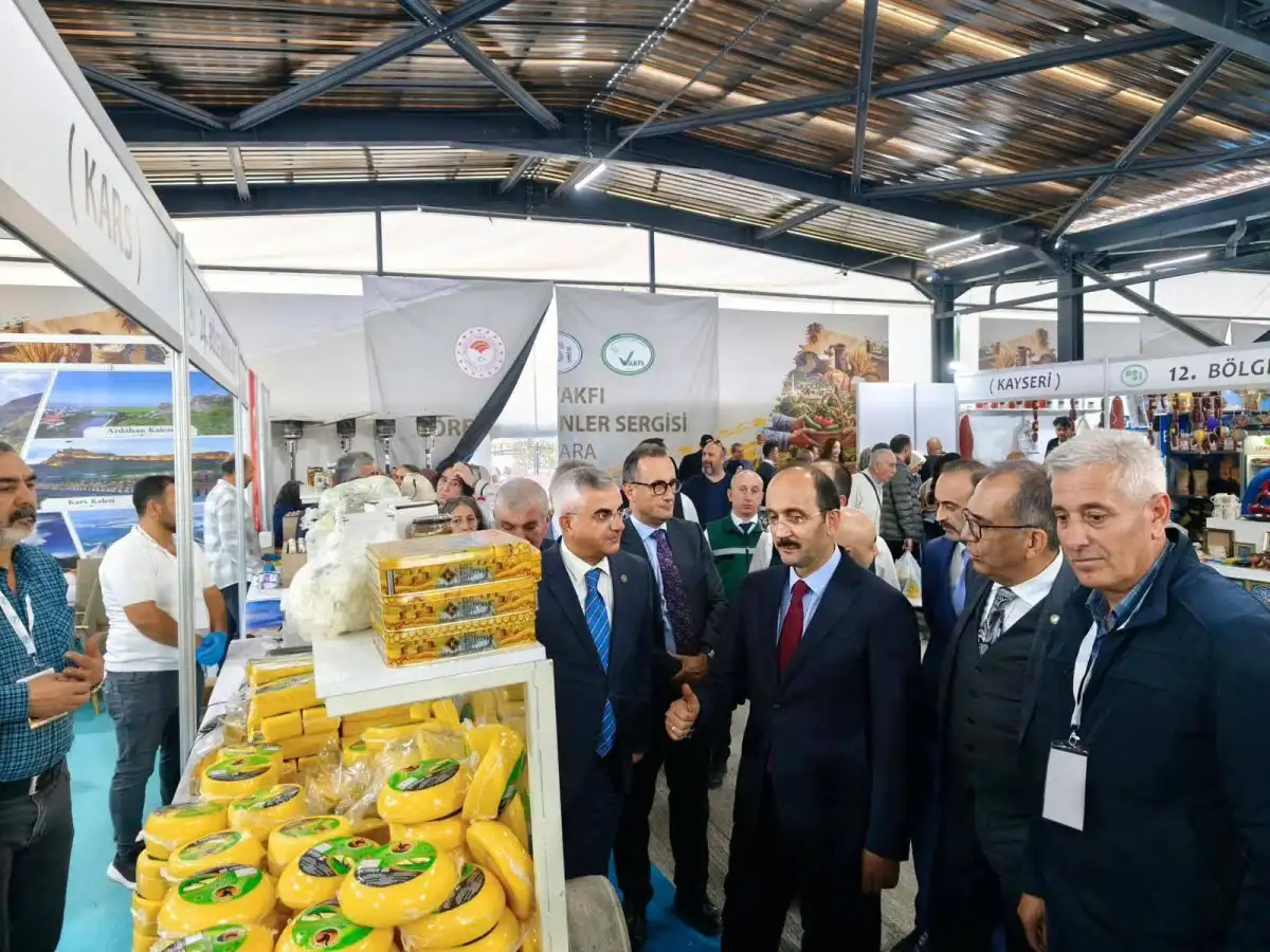 Kars’ın yöresel değerleri DSİ Vakfı Sergisi’nde tanıtıldı