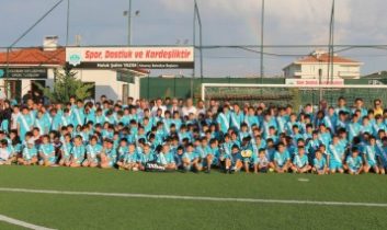 700 Öğrenciye Spor Eğitim Verildi