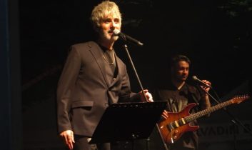 Manuş Baba’dan Eber Gölü mesajı: Eber Gölü yaşasın