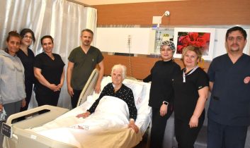 90 yaşındaki hastaya Çanakkale’de hayat kurtaran koroner bypass ameliyatı