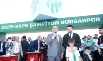 1. Lig’e Yükselen Bursaspor, Kupasını Aldı