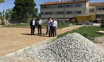 Yeşilova Belediyesi’nden Öğrencilere Basketbol Sahası