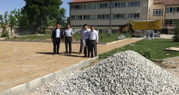 Yeşilova Belediyesi’nden Öğrencilere Basketbol Sahası