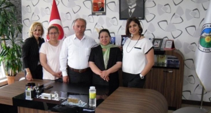 İş Kadınlarından Topakkaya Belediyesi’ne Ziyaret