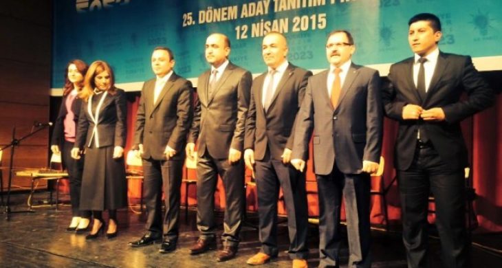 Ak Parti Adaylarını tanıttı