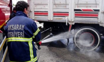 Kamyonda Yangın Paniği