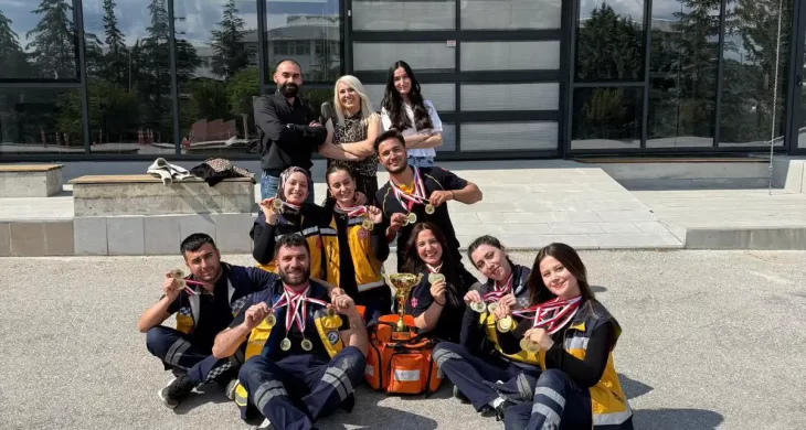 11. Türkiye Sağlık Travma Rallisini Giresun Ekibi Kazandı