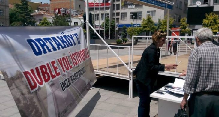 Ortaköy Yolu Duble Yol Olsun İmza Kampanyası Yapıldı