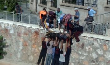 Yürürken Uluırmak Kanalına Düştü