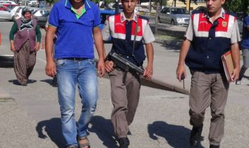 Cinayet Zanlısı Karısı Çıktı