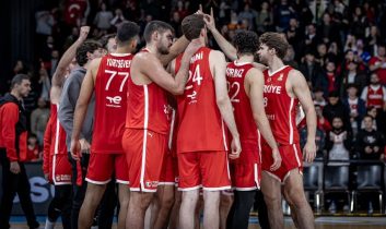 12 Dev Adam Dünya Kupası Elemeleri’nde İsviçre’yi 85-60 yendi