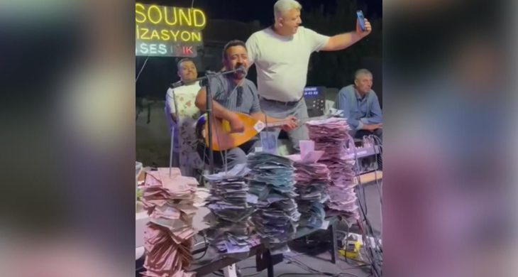 Kırıkkale’de düğünde Türk parasına saygısızlık