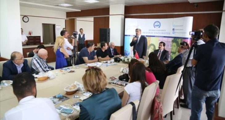 Aksaray Üniversitesi Rektörü Şahin, basınla buluştu