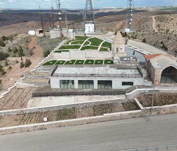 Restorasyonu Tamamlandı! Tarihi II. Kılıçarslan Türbesi’ne Artık Ulaşım Çok Kolay