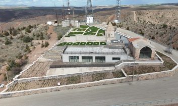 Restorasyonu Tamamlandı! Tarihi II. Kılıçarslan Türbesi’ne Artık Ulaşım Çok Kolay