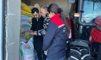 Susuz Kaymakamı Tutal’dan yerel üretime destek: Kavılca unu üreticisine ziyaret