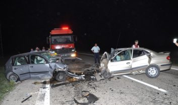 Kazada Ölenler Toprağa Veriliyor