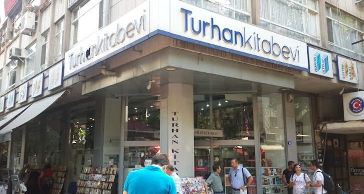 62 yıllık bellek noktası kapanıyor: Turhan Kitabevi tarihe karışıyor