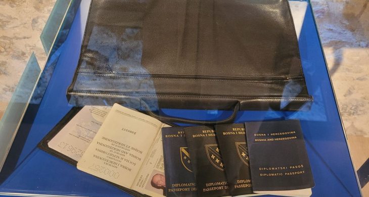 Aliya İzzetbegoviç müzesi tarihe ışık tutuyor